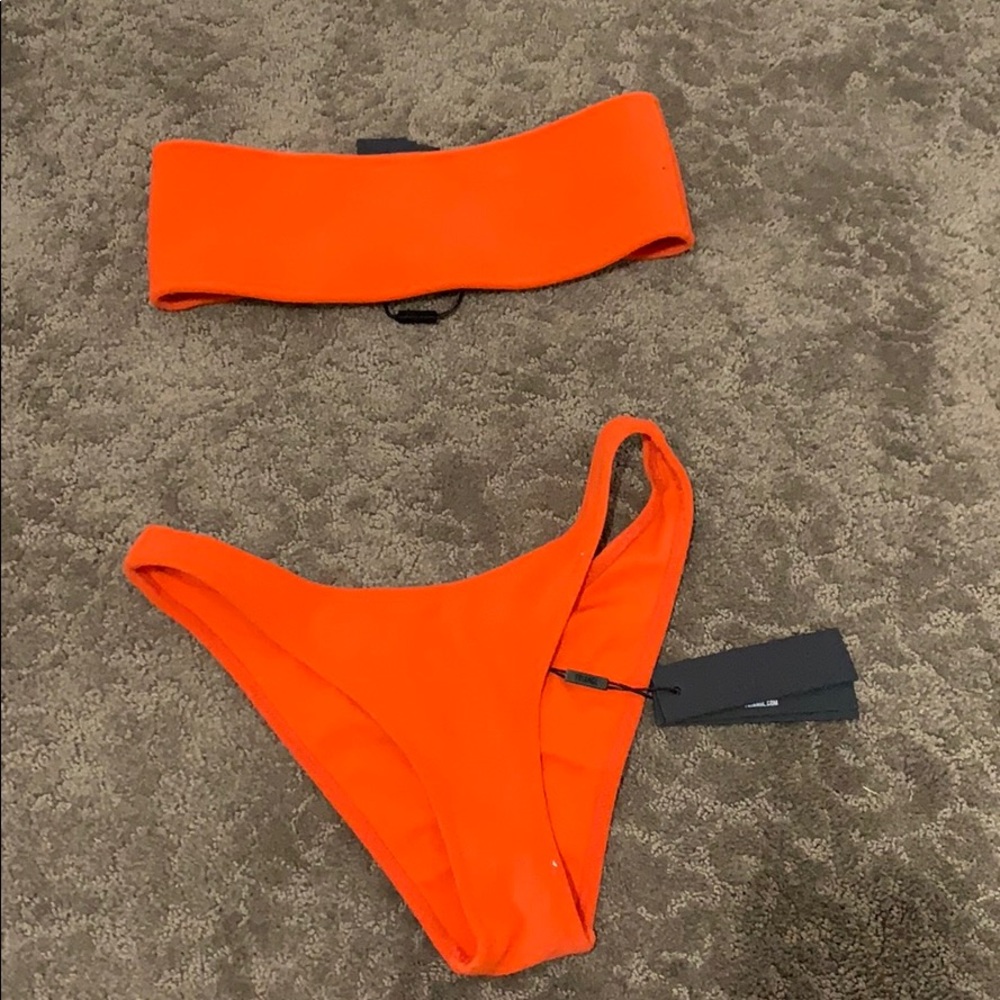 Triangl two piece